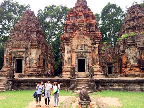 タ・プローム遺跡！この大きさでカンボジアでは小さい遺跡らしい！