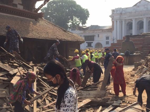 ネパール震災直後の様子