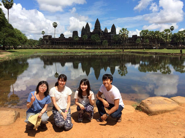 カンボジア 「アンコール遺跡」保護活動