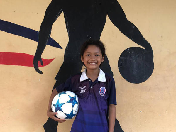 カンボジアのサッカー女子！