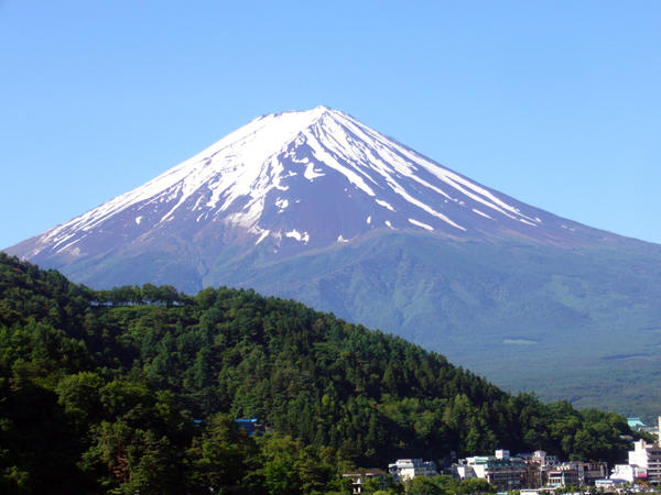 富士清掃登山 富士山ハイキングと清掃登山２日間