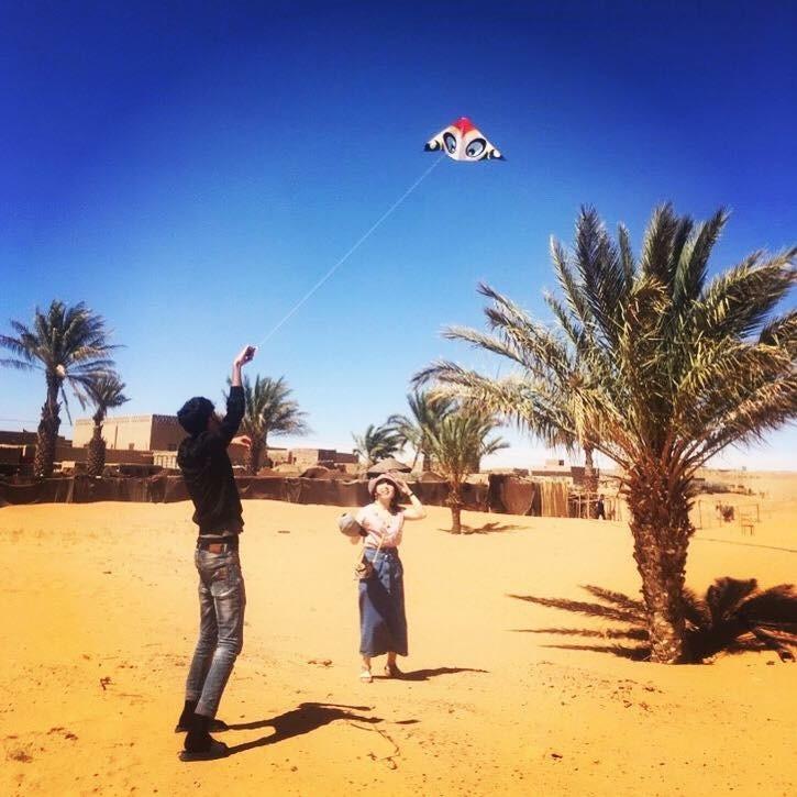 砂漠で凧揚げ！！